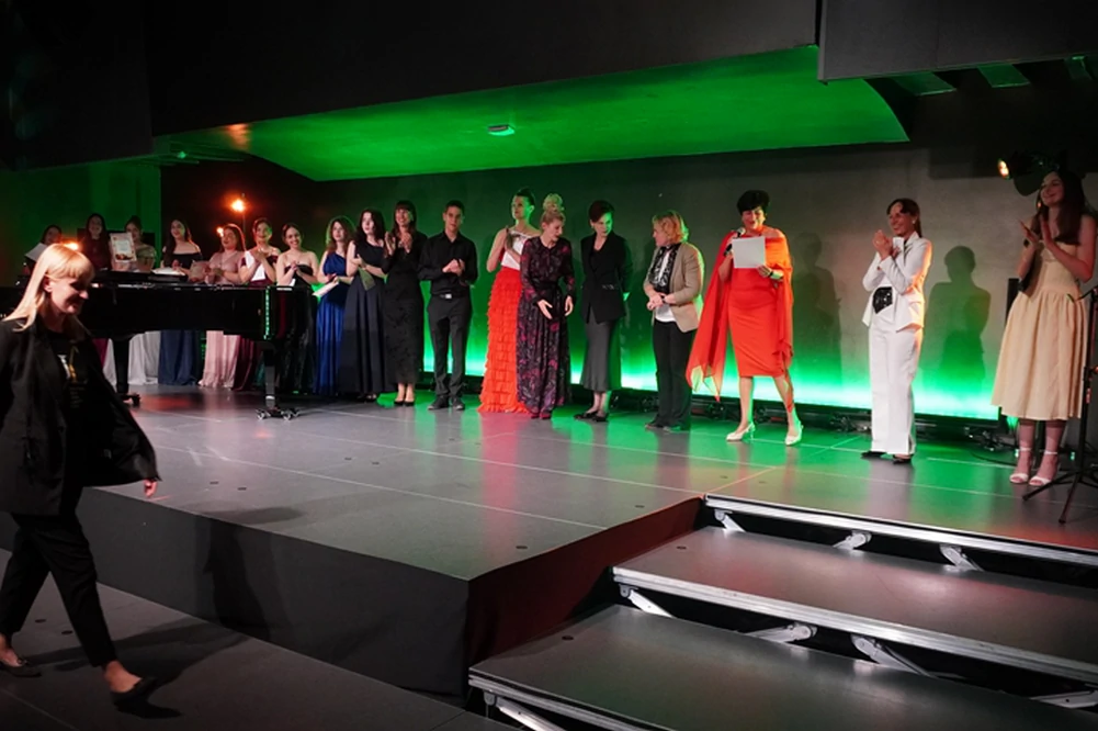 Gala koncert posvećen poznatoj opernoj divi Ester Mazzoleni  i ove godine oduševio Šibenčane, upućen apel vezan za Glazbenu školu 