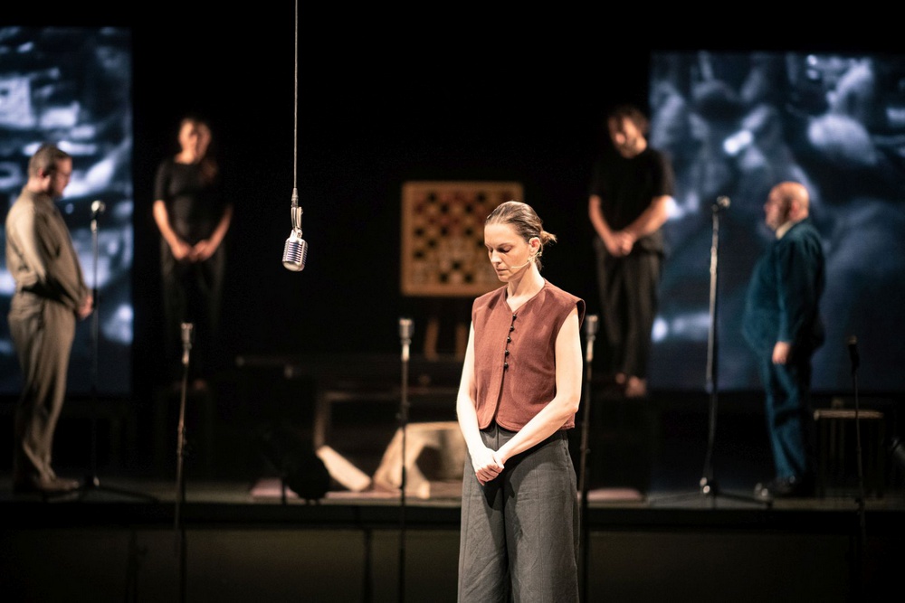 predstava vremena bertola brechta 003